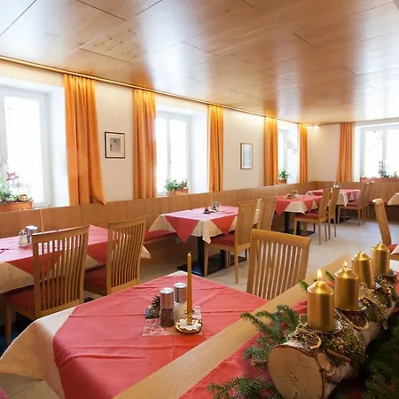 Edelweiss - Bergdorf 1423m Guest house