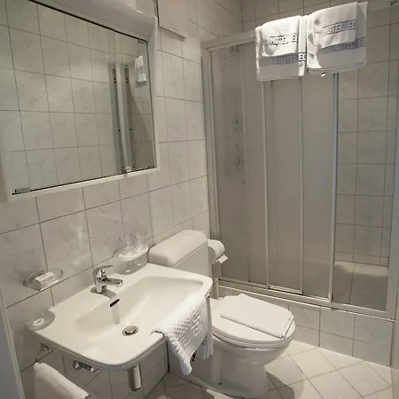 Edelweiss - Bergdorf 1423m - 200m Zur Schafbergbahn Gargellen