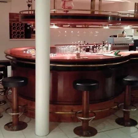 Edelweiss - Bergdorf 1423m - Park, Sleep&hike