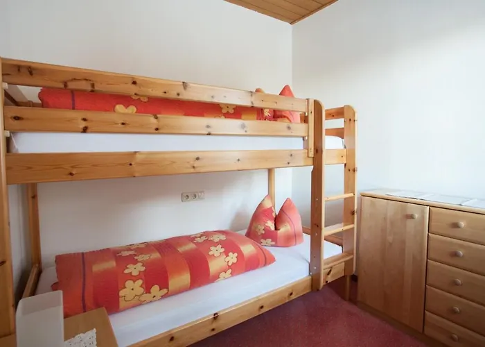 Edelweiss - Bergdorf 1423m - 200m Zur Schafbergbahn